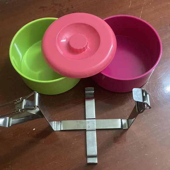 Color block 2 layer tiffin from thailand . NEW. - Picture 2 of 3